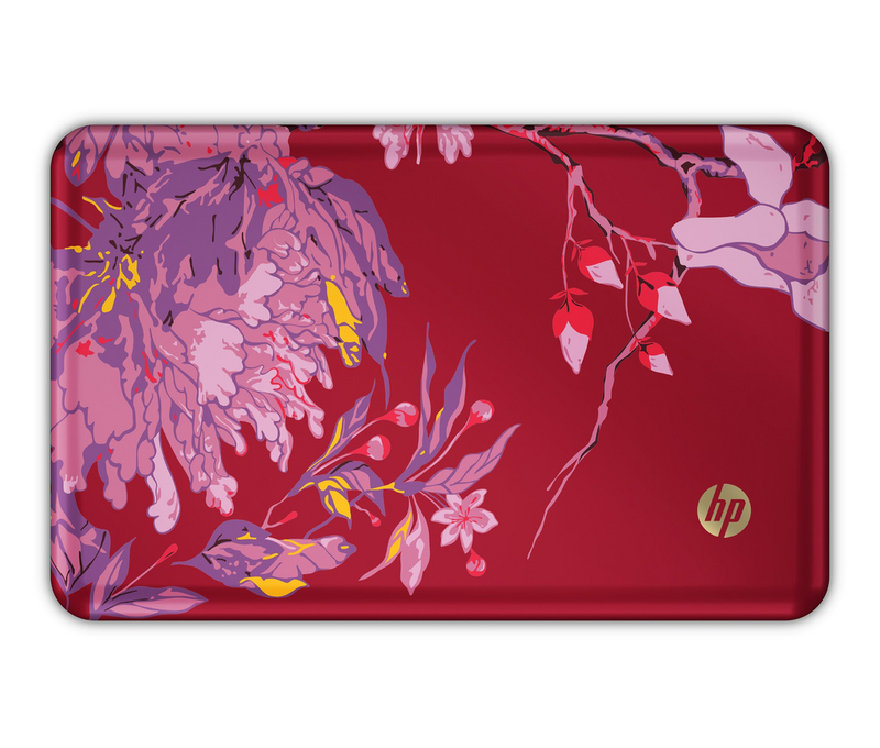 Illustration for article titled HP Vivienne Tam Special Edition Laptop Gets Fashionable Debut on NYC Catwalk